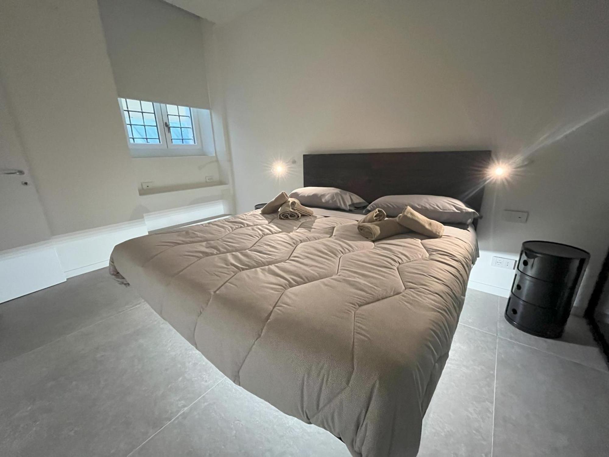 Gallienus Superior Apartment Верона Екстер'єр фото