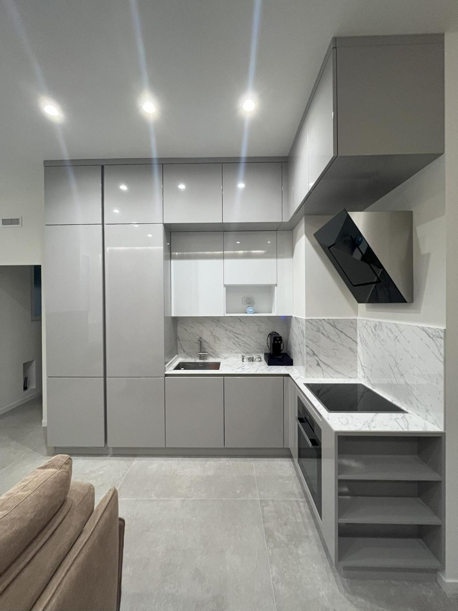 Gallienus Superior Apartment Верона Екстер'єр фото